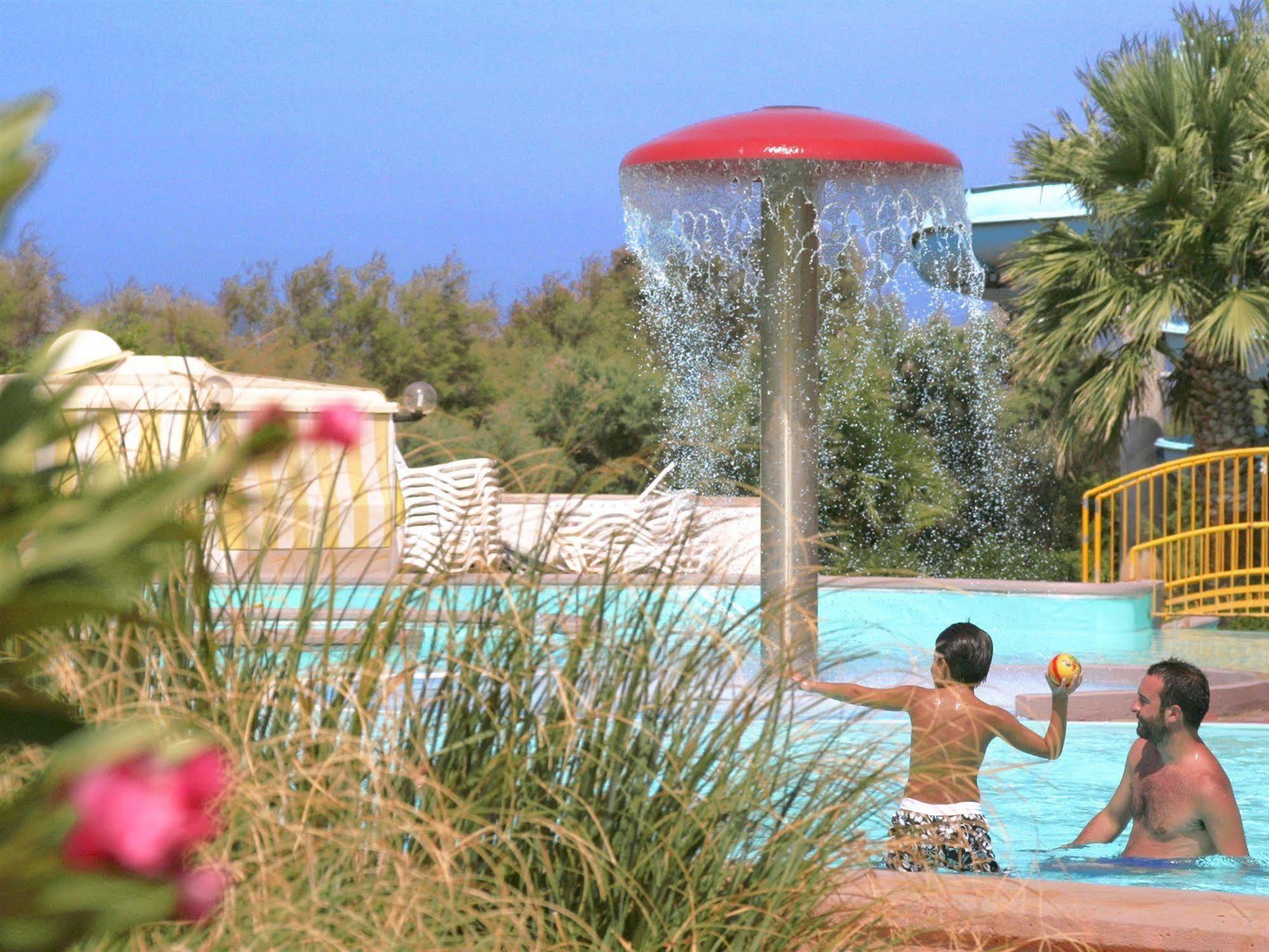 Camping Villaggio Lamaforca Torre Santa Sabina Exterior foto